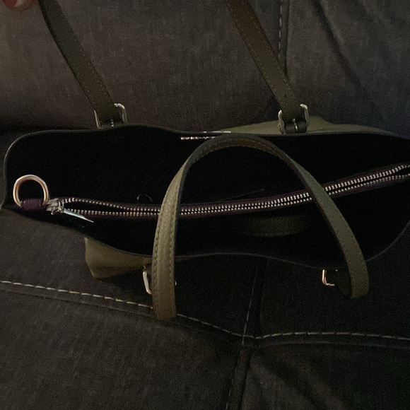 Coach green purse - Picture 3 of 5